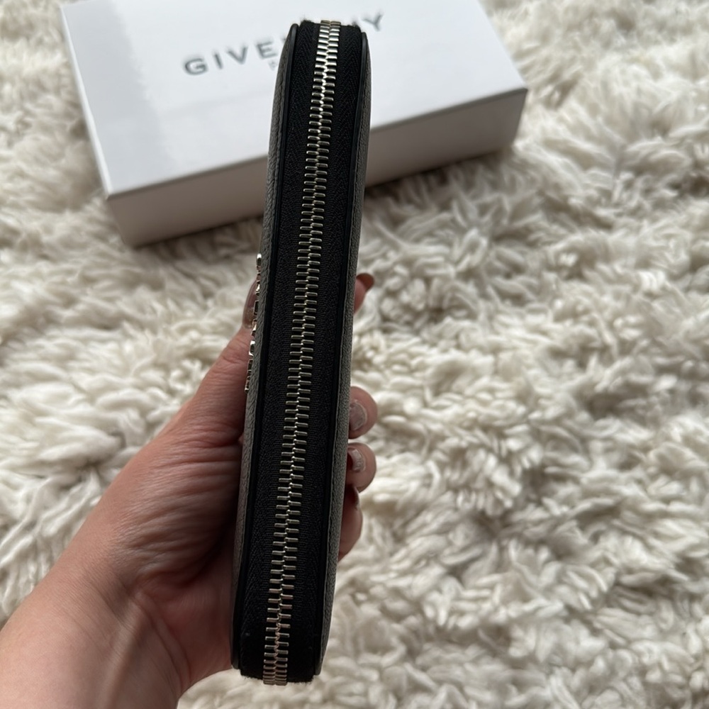 Givenchy Pandora Leather Zip Wallet - Picture 6 of 9
